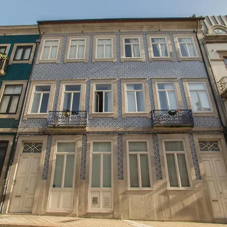 Smooth By City Hosts * Porto