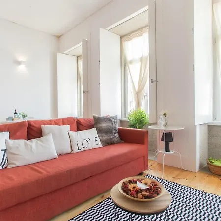 Smooth By Hosts * Oporto